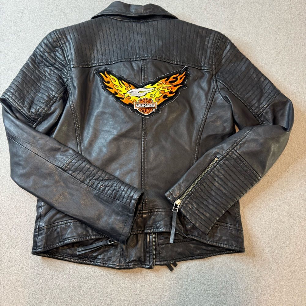 Treasure and Bond Leather jacket has an Harley Davidson embroidered patch sz XS